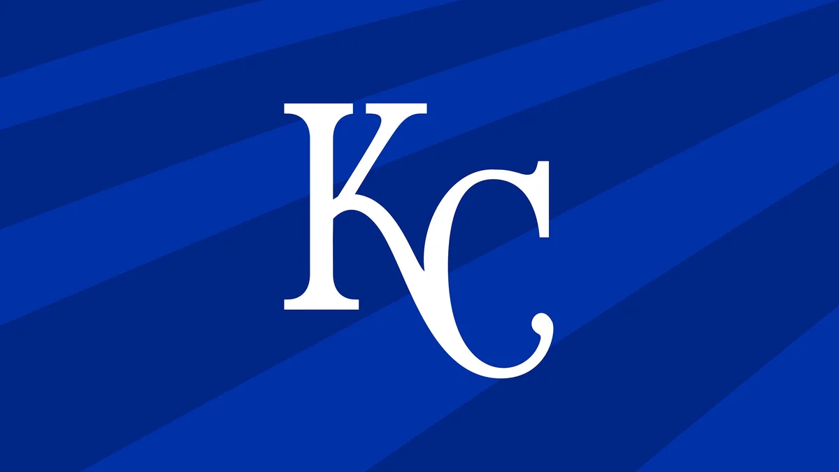 Kansas City Royals vs Toronto Blue Jays: Big Bling Birthday Bash Chain Giveaway